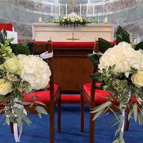 fwthumbchair back and altar .jpg